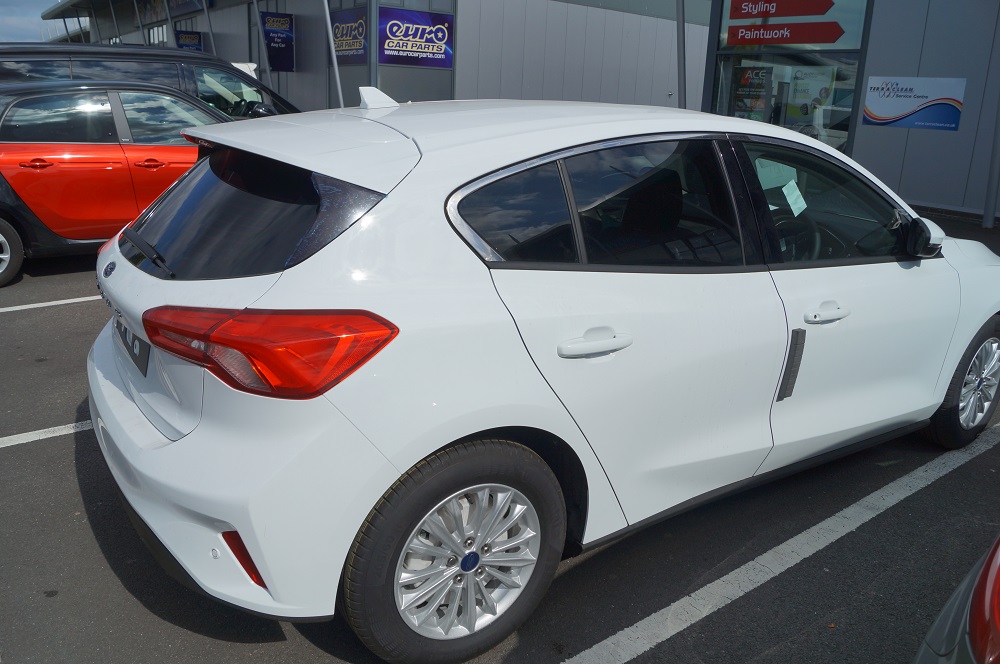 Dark Smoke Window Tint 1 Ford_Focus_Dark_Smoke_Window_Tint